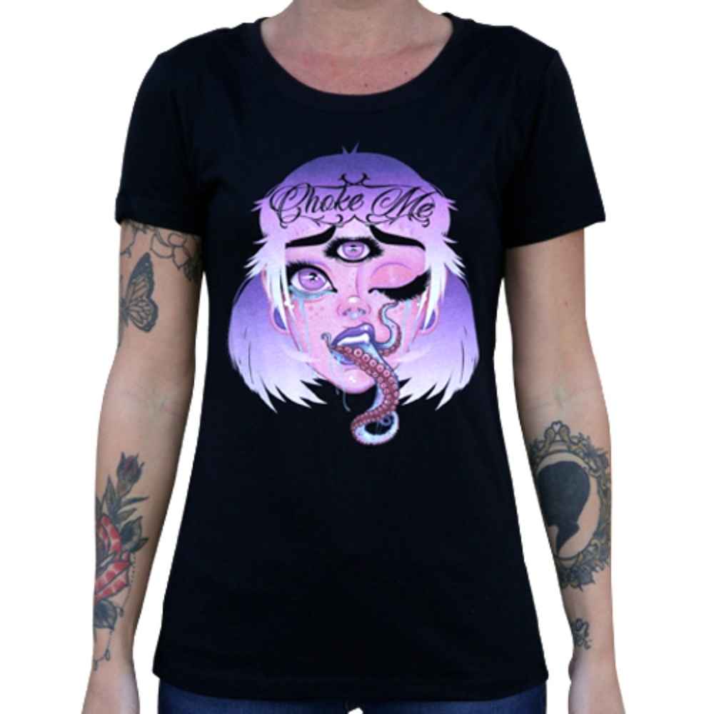 Choke Me Black Tee Tattoo Art by Cherry Martini S-M-L-XL-2XL NWT - Picture 2 of 3